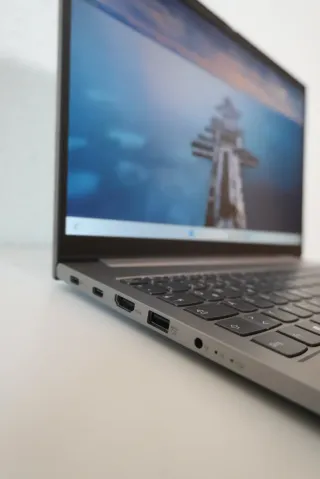 Ordenador Portátil Lenovo I5-1135G7 256Gb NVME 8GB