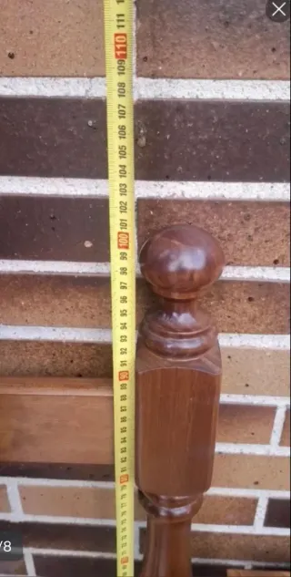 Cabecero y 2 mesitas de noche de madera