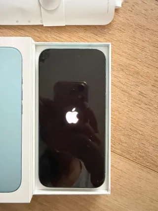 iPhone 16 128 GB Verde