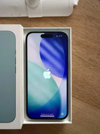 iPhone 16 128 GB Verde