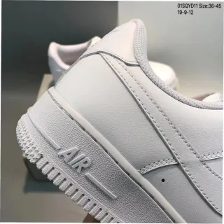 Nike Air Force 1 Low '07 Blancas Talla 40.5