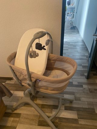 Chicco Baby Hug 4 en 1 mas colchón sin usar