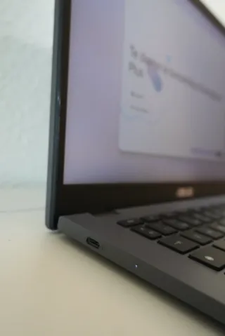 Ordenador Portátil ASUS I3-1215U 8Gb 128Gb IA