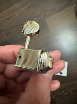 Set afinadores Fender ClassicGear