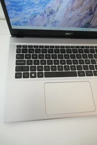 Ordenador Portátil Acer Ryzen 7 5700U 16Gb 512Gb