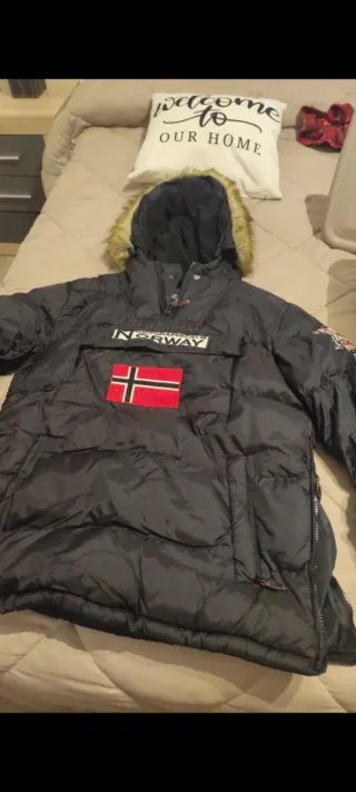 Abrigo Geographical Norway Negro Nuevo