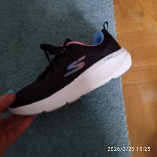 Tenis de chica skechers