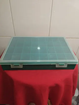 Caja organizadora con tapa