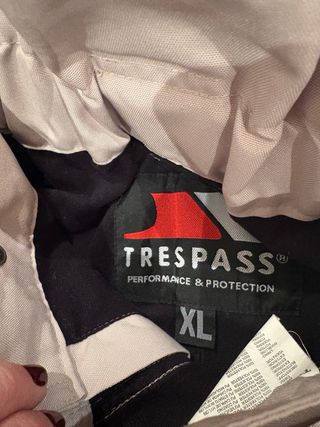 Pantalón de nieve beige como nuevo