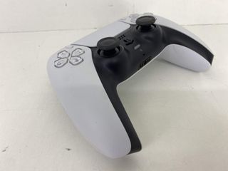 mando ps5 sony dualsense