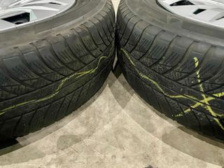 Llantas Audi 215/65 R17 99H