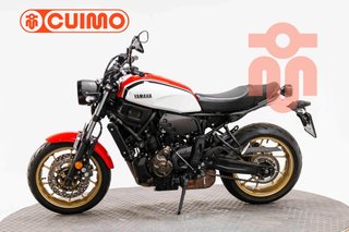YAMAHA XSR 700
