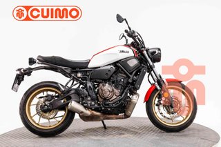 YAMAHA XSR 700