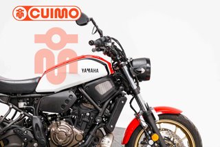 YAMAHA XSR 700