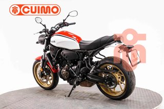 YAMAHA XSR 700