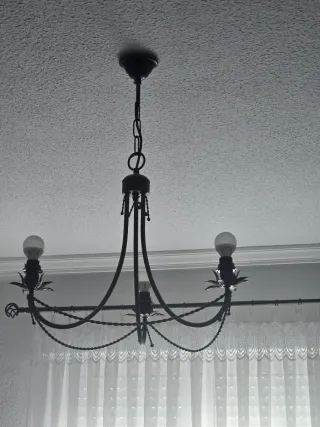 Lámpara de techo de forja