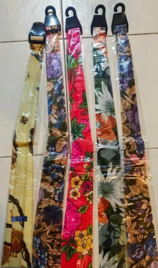 LOTE 119 Corbatas SEDA ITALIANA -Liquidación Stock