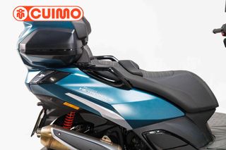 PEUGEOT METROPOLIS 400