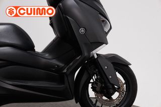 YAMAHA XMAX 300