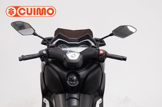 YAMAHA XMAX 300