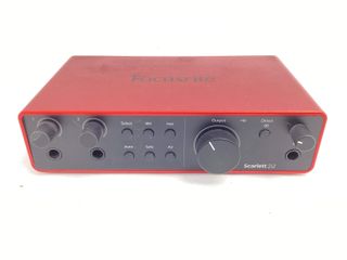 tarjeta sonido focusrite scarlett 2i2 4th gen