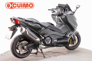 YAMAHA TMAX 530
