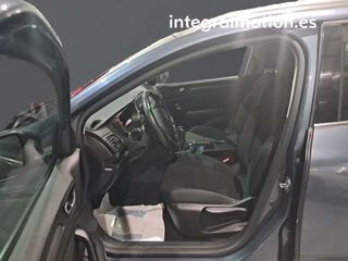 Renault Megane S.T. Intens Blue dCi 85 kW (115CV)