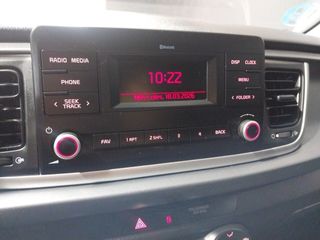 Kia Rio 1.0 T-GDi 74kW (100CV) MHEV iMT Concept