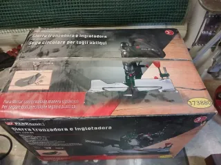 Sierra ingletadora Parkside PKS 1500 B3