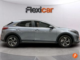Kia XCeed 1.5 T-GDi Drive  (160CV) - 5P (2023)