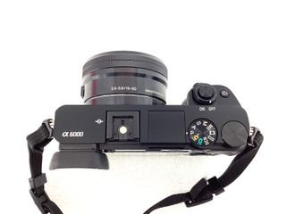 camara digital evil sony alpha a6000 (ilce-6000)