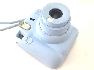 camara instantanea fujifilm instax mini 12