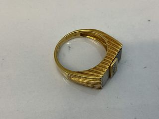 sortija oro 18k con piedra con diamante,onix