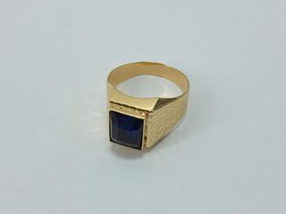sello oro 18k con piedra con zafiro