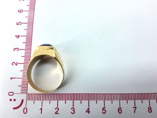 sello oro 18k con piedra con zafiro