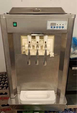 Máquina de Helados Profesional