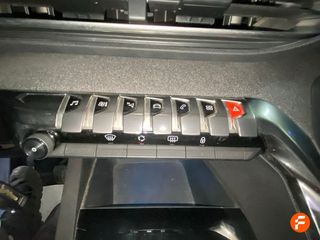 Peugeot 3008 1.2 PURETECH 96KW (130CV) ALLURE S&S