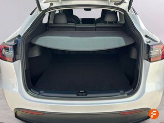Tesla Model Y STANDARD RWD - 5P (2022)