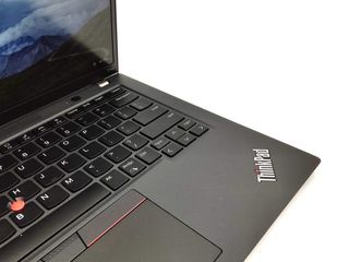 pc portatil lenovo t14s