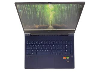 pc portatil hp victus by hp gaming laptop 16-s0xxx