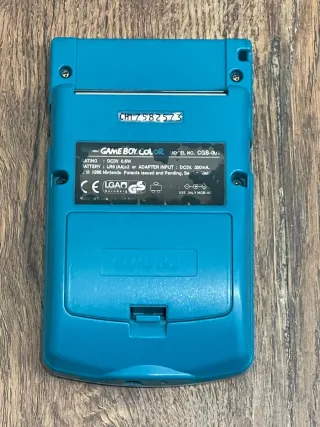 Game Boy Color Turquesa + 2 Juegos Pokémon