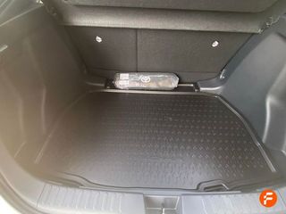 Toyota C-HR 1.8 Active Hybrid 140