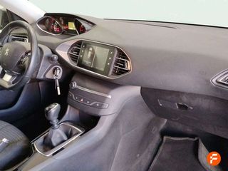 Peugeot 308 5p Style PureTech 130 S&S 6 Vel. MAN