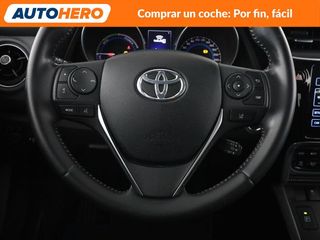 Toyota Auris 1.8 Hybrid Active