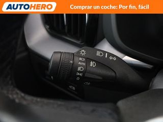 Volvo XC60 2.0 B4 Mild-Hybrid Momentum Pro 2WD