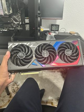 Tarjeta Gráfica ROG STRIX GAMING RTX 4070 SUPER OC