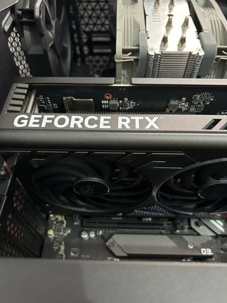 Tarjeta Gráfica ROG STRIX GAMING RTX 4070 SUPER OC