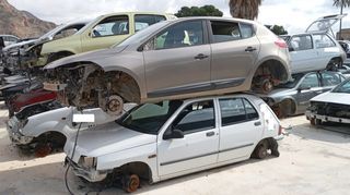 Renault 437791 61/2xj16 llanta megane berlina 5 p