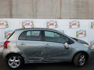 Toyota 1044075 centralita 896610d450 yaris basico