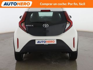 Toyota Aygo X Cross 1.0 Play